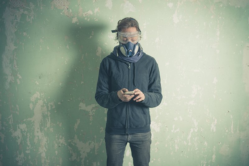 5 Steps to Clean Your Dirty Cellphone